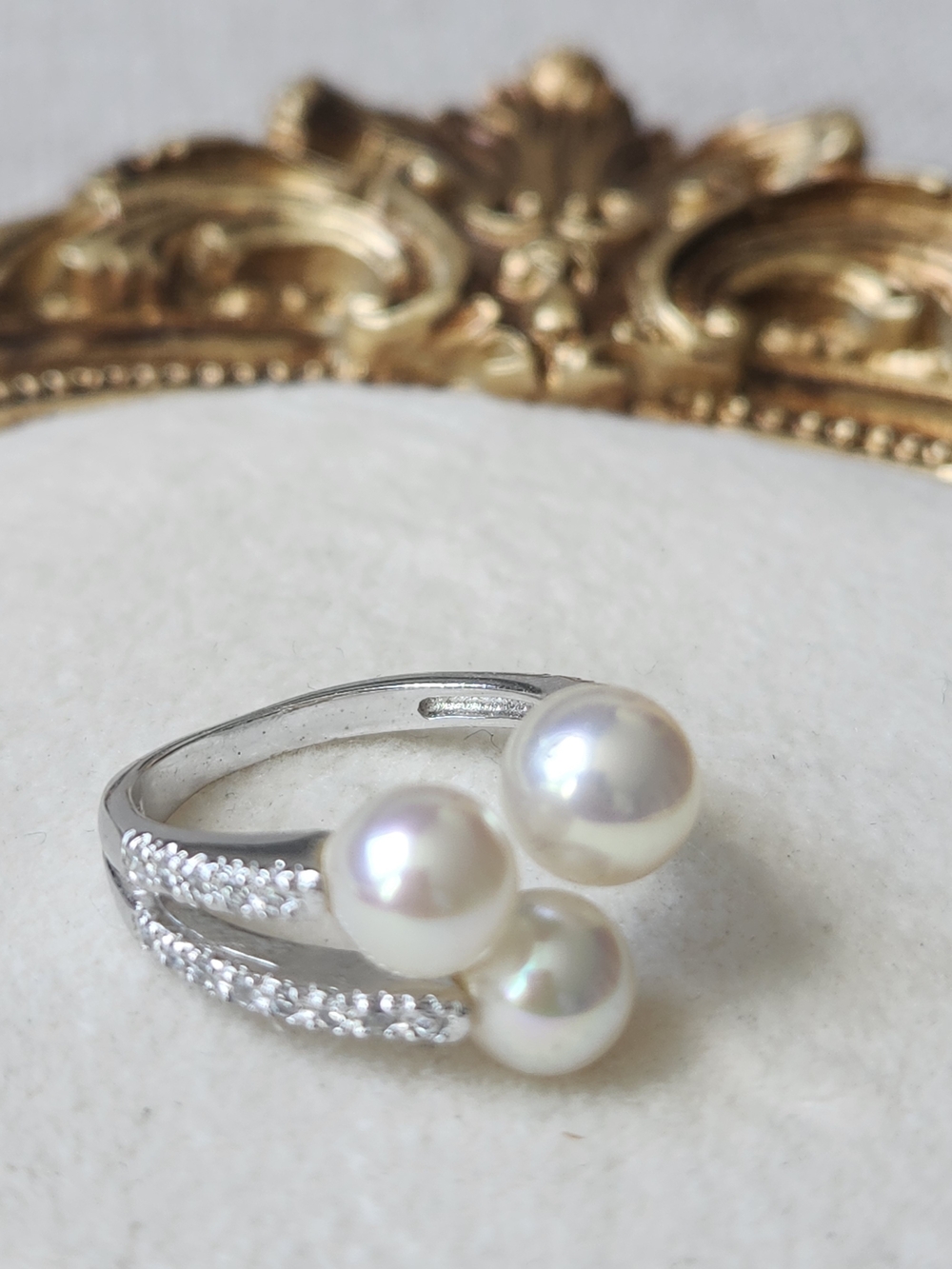 VTG 925 Sterling Silver Pearl Triple-Cluster CZ Statement Ring Size 8